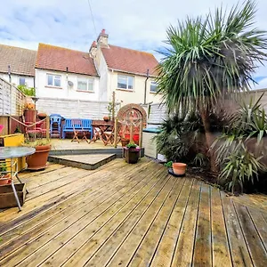 Stunning 4br House With Free Parking - By Innit Holiday home Brighton
