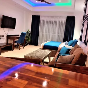Ocean Breeze By Infinity Apartment Negombo