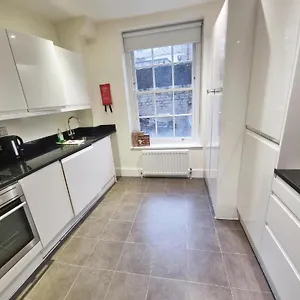 Heart Of Apartment London